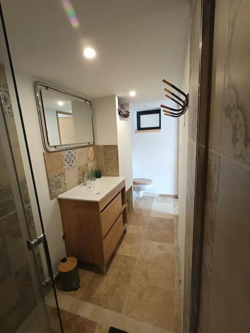Gite De Charme Avec Jacuzzi Face Au Mont Ventoux Crestet Extérieur photo